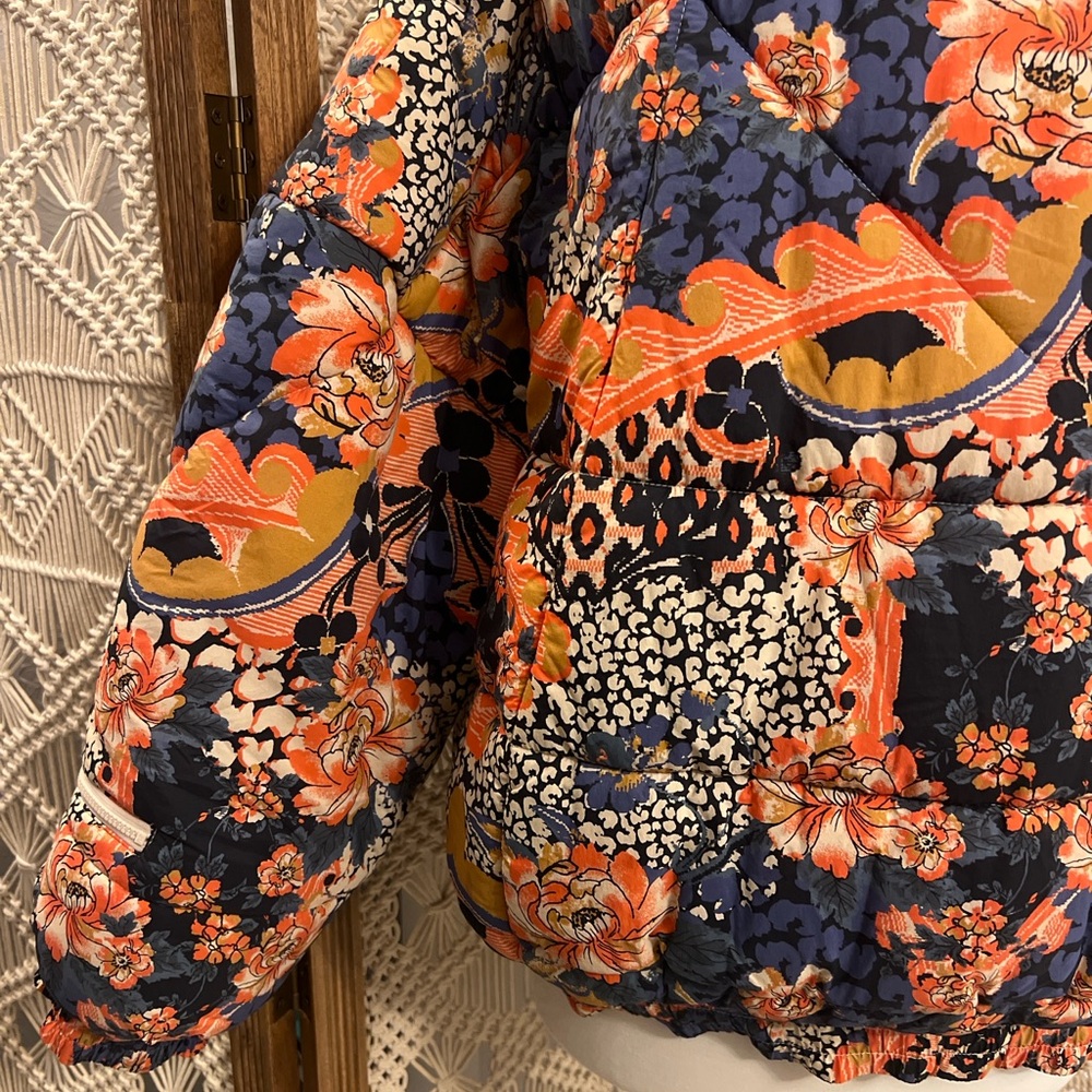 Free People Powerhouse Puffer Midnight Multicolor Jacket L $268 retail NWOT - Picture 9 of 16